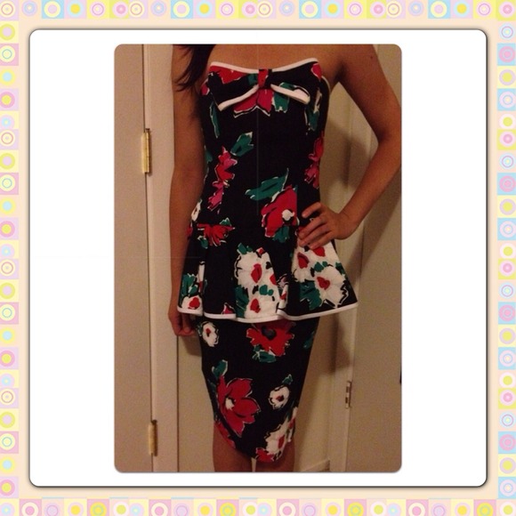 Black Strapless Floral Dress w/a bow in the center