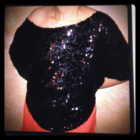 Black Sequence top