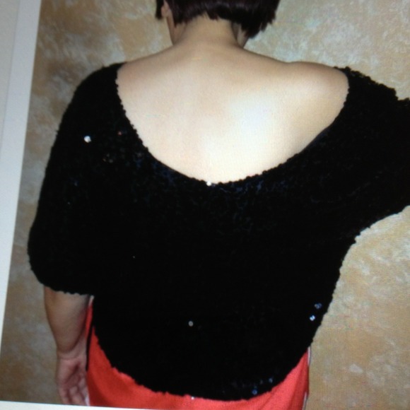 Black Sequence top - Picture 2 of 2