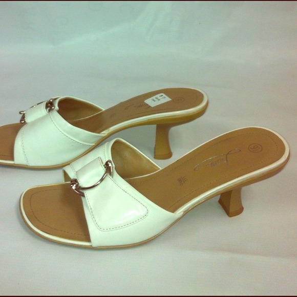 *Reduced* Cute & Casual!