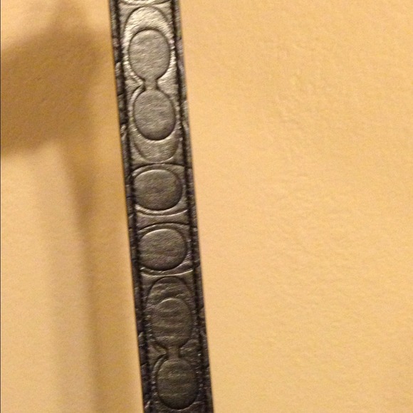 Black leather coach belt - Picture 3 of 4
