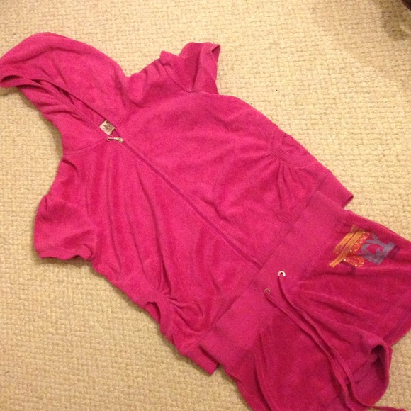 NWOT!Juicy Couture short sleeve and shorts outfit
