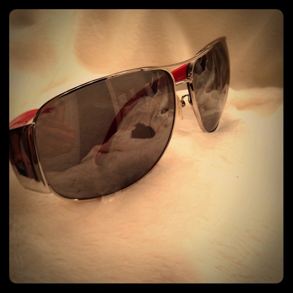 Authentic PRADA Aviator sunglasses💫Reduced✨