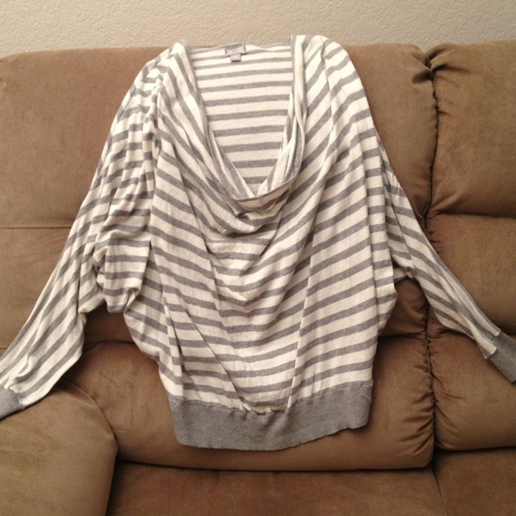 Cream and grey striped sweater.