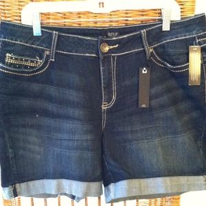 a.n.a - A new apparel Jean shorts. Brand new w/tag