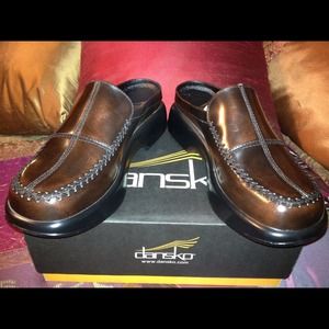 Dansko shoes.