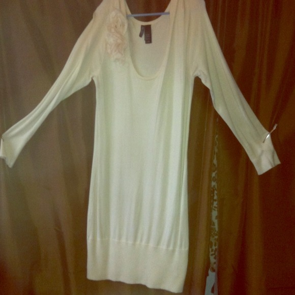 Bisou Bisou sweater dress
