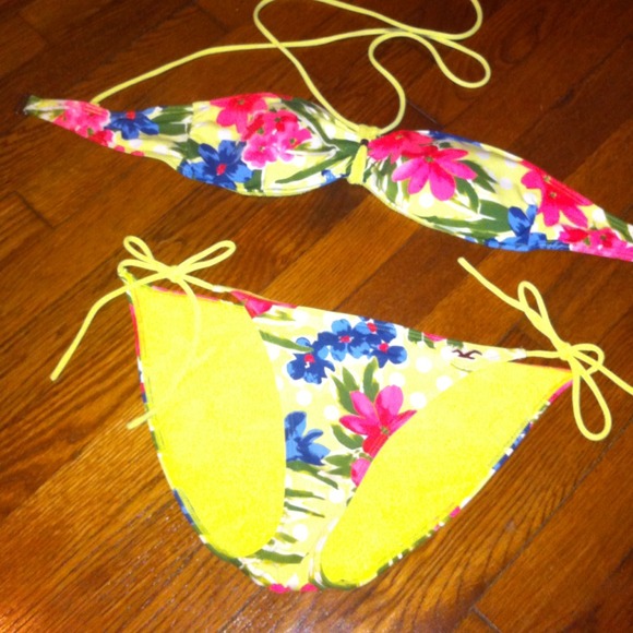 💞💌TRADED💌💞Hollister Bikini!