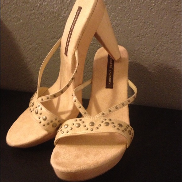 Chinese laundry tan heels