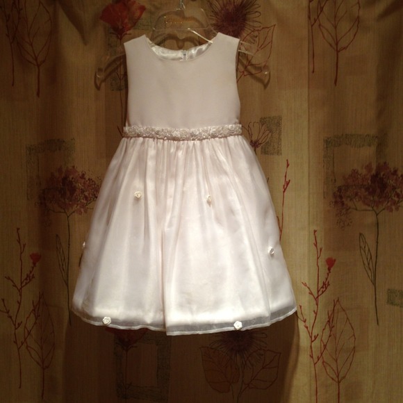 Little girls white princess dress Sz 3t