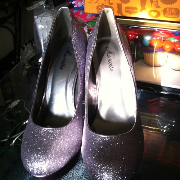 Sparkle mascotte shoes