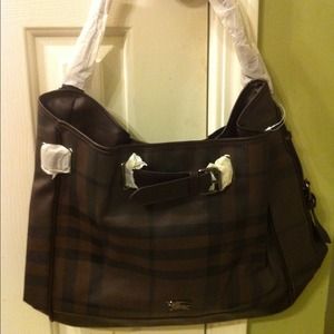 💢REDUCED💢Burberry bag inspired