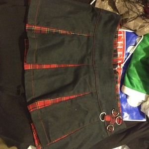 School girl skirt no tags but new size s