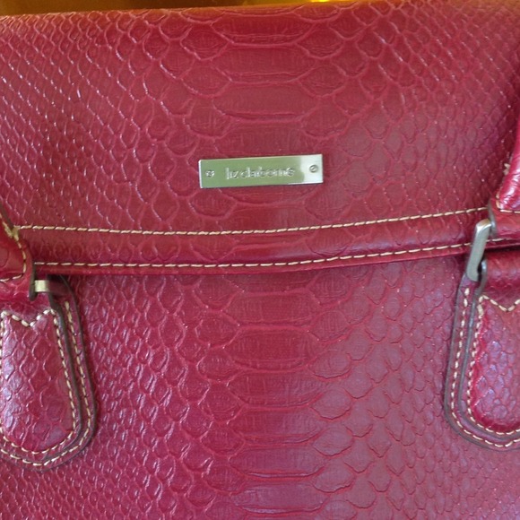 🌀Sold in bundle🌀Light Burgundy Claiborne handbag - Picture 2 of 4