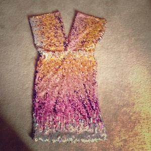 Cute party dress or night out.