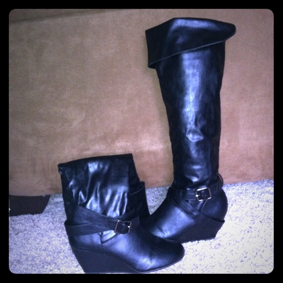 ❌SOLD❌👢REDUCED👢Knee Length Boots