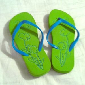 Old Navy flip flops