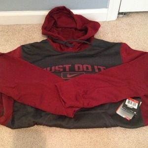 Men's nike hoodie