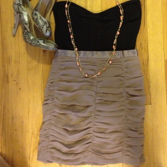 H&M Detailed Skirt with Satin Trimming
