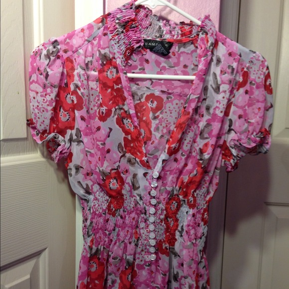 RAMPAGE floral button blouse
