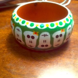 Bracelet $5