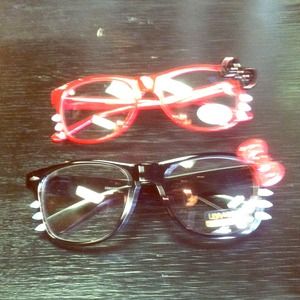 Sunglasses 10 each