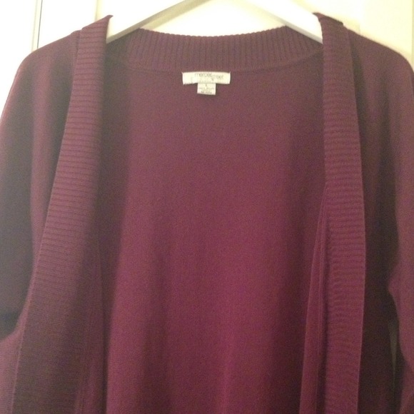 ⛔️SOLD⛔️Open front cardigan - Picture 2 of 3