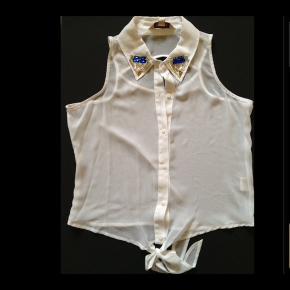 Dazzle white top