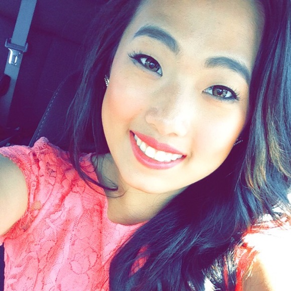 Meet your seller! <3