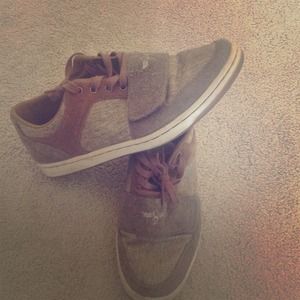 Size 9 Creative Recreation