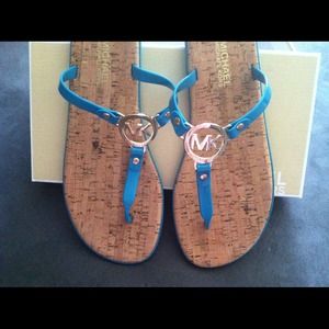 🚫SOLD🚫Tile blue MK sandals