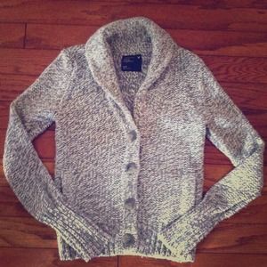 American eagle sweater