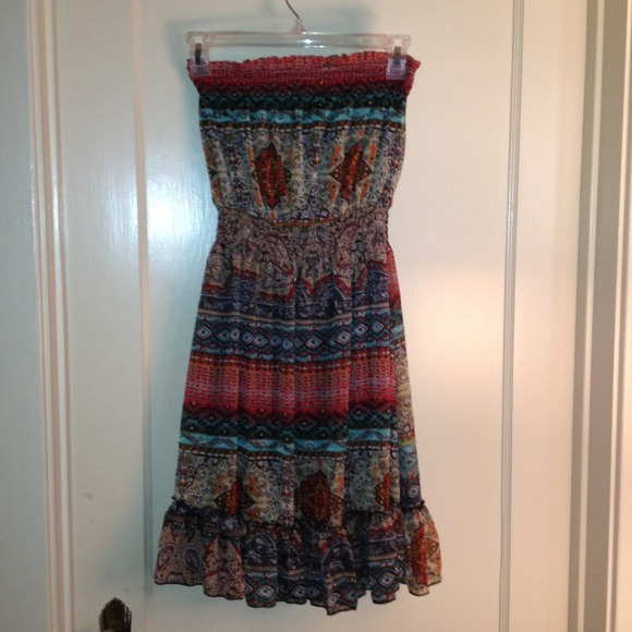 Stunning strapless dress Size S by Poetry Clothing