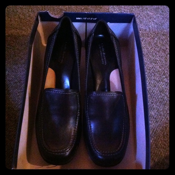 Black shoes