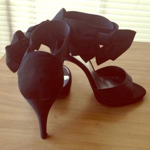 Black heels