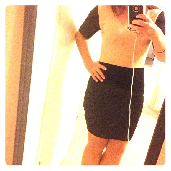 *SOLD in bundle*Forever 21 nude and black dress