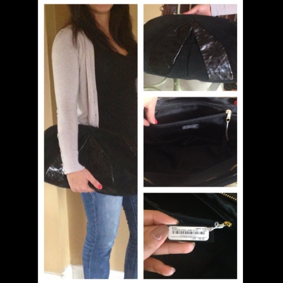 BRAND NEW BEBE CLUTCH