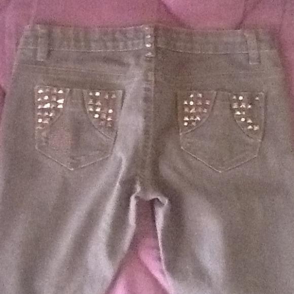 TRADED TO NICOLE. RUE 21 straight leg jeans