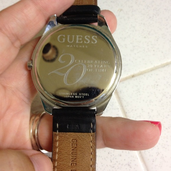 Black guess watch - Picture 3 of 3