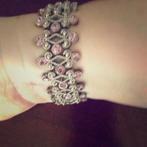 Silver & pink stone bracelet - adjustable