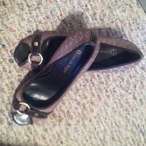 Etienne Aigner heels