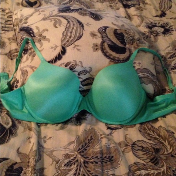 ❗SOLD ❗Victoria's Secret Bra