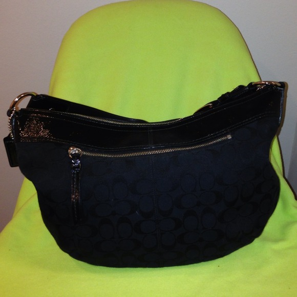 Authentic Coach Handbag - Picture 2 of 4