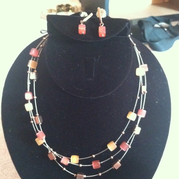 Lia Sophia Necklace and matching Ear Rings