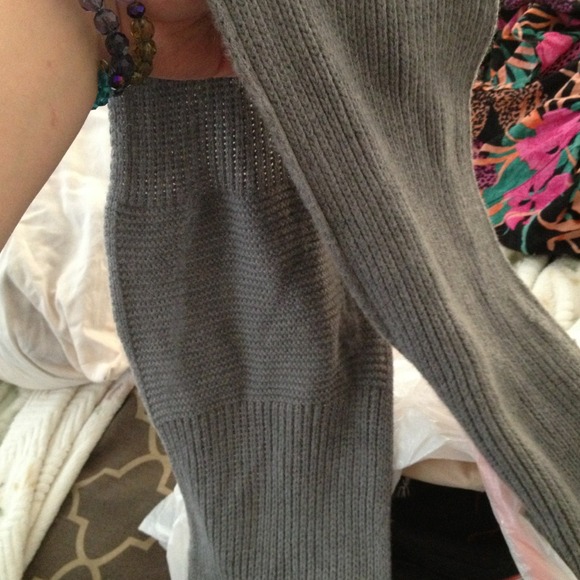 Alfani grey knitted scarf - Picture 2 of 3