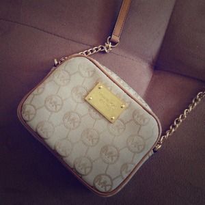 **RESERVED** MICHAEL KORS