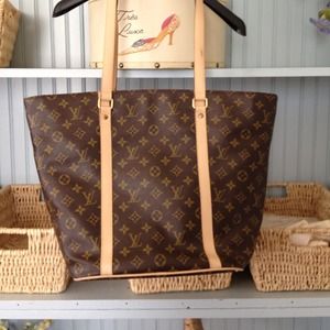 Louis Vuitton Shopper