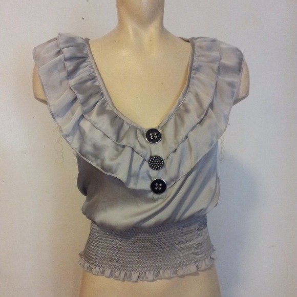 Cute detailed top