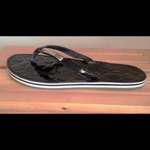 *RESERVED for nursewithclass* Coach flip flops