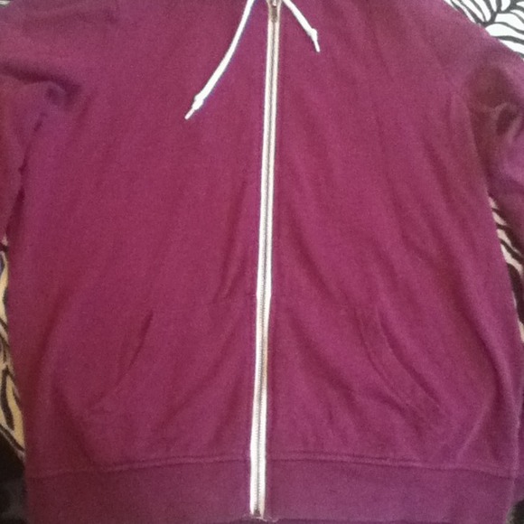 Sweatshirt - Picture 2 of 2